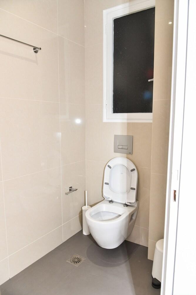 Warm Apartment At Exarchia 1 Bed 2 Pers Атина Екстериор снимка