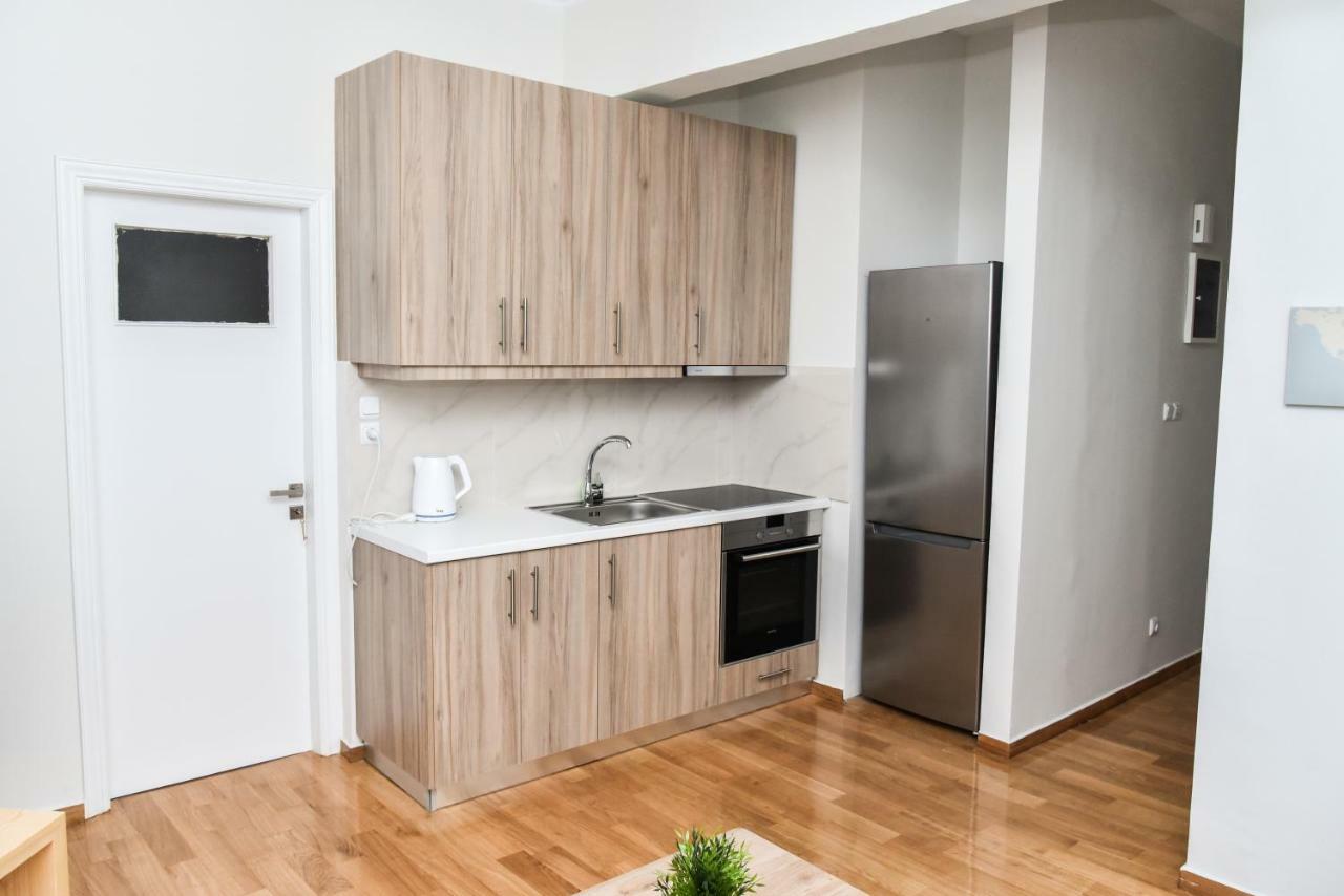Warm Apartment At Exarchia 1 Bed 2 Pers Атина Екстериор снимка