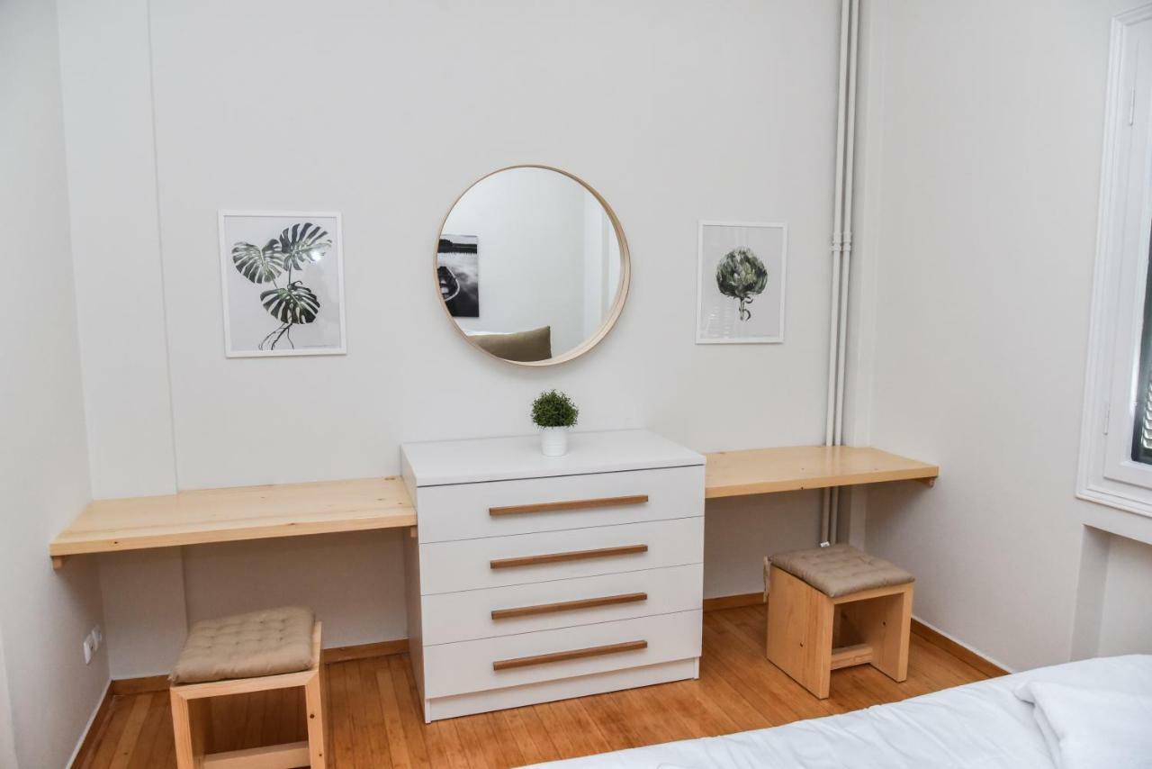 Warm Apartment At Exarchia 1 Bed 2 Pers Атина Екстериор снимка